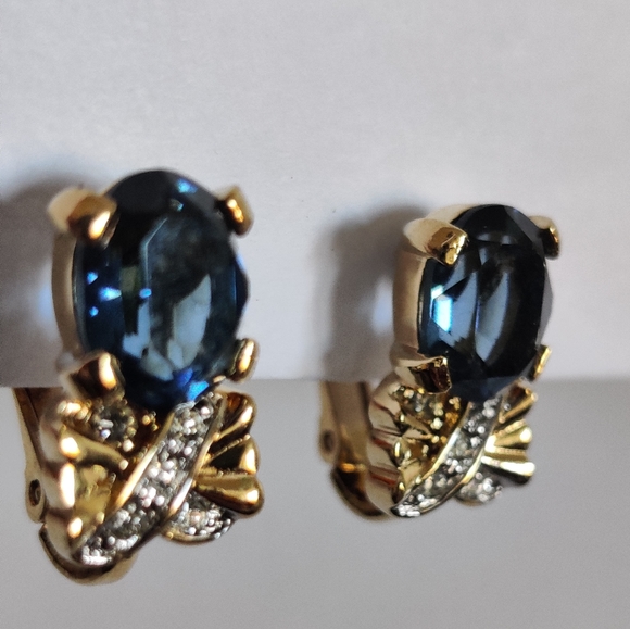 Vintage D'Orlan Earrings w/Blue Topaz Glass - Picture 12 of 16